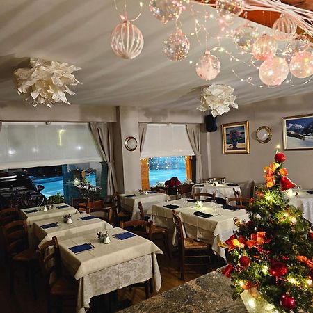 Hotel Bucaneve Bardonecchia Kültér fotó