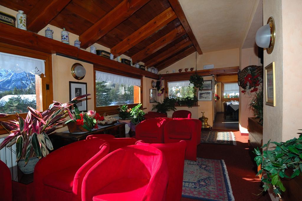Hotel Bucaneve Bardonecchia Kültér fotó