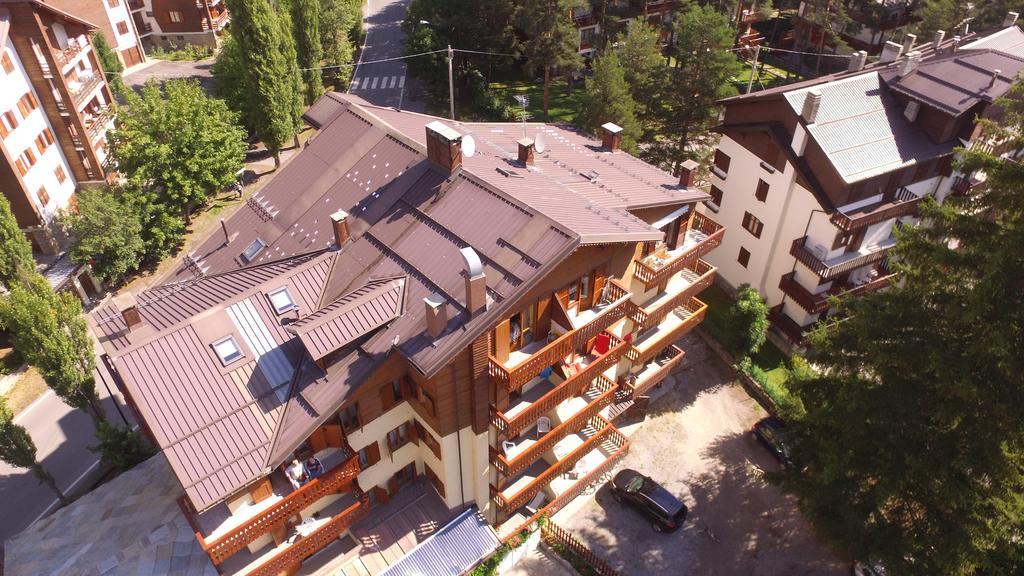 Hotel Bucaneve Bardonecchia Kültér fotó