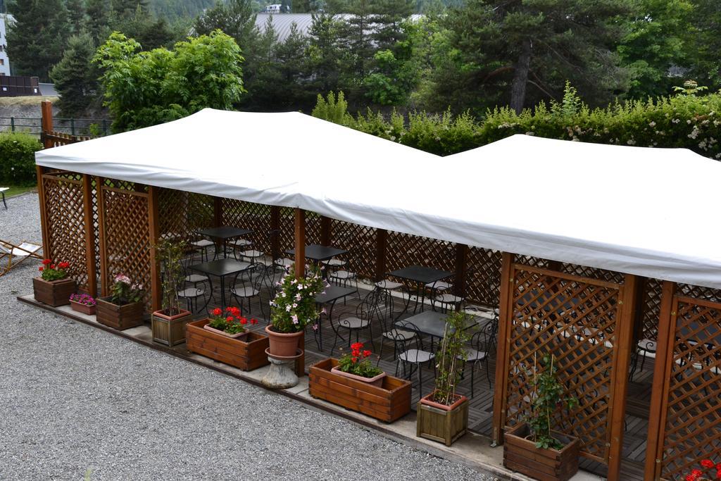 Hotel Bucaneve Bardonecchia Kültér fotó