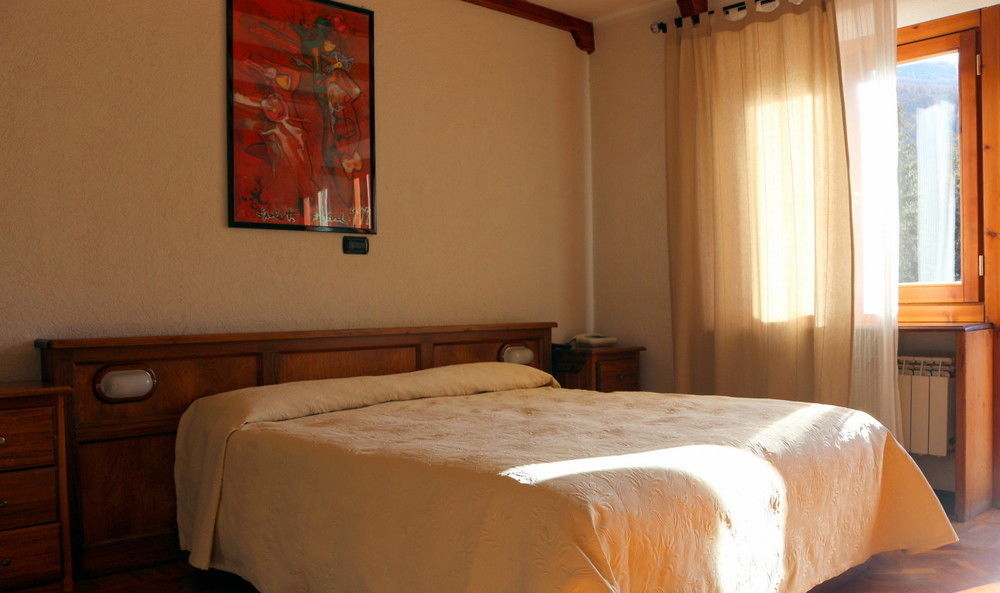 Hotel Bucaneve Bardonecchia Kültér fotó