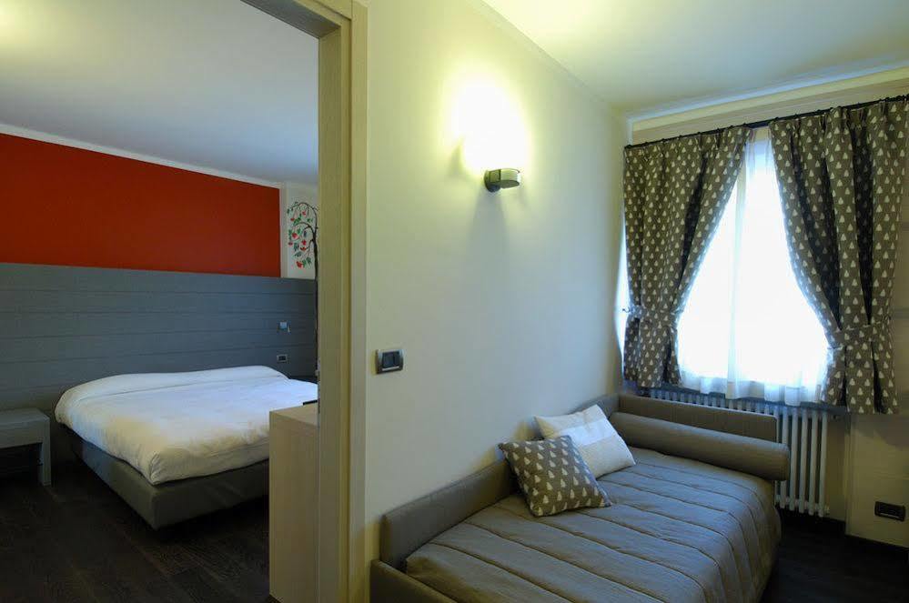 Hotel Bucaneve Bardonecchia Kültér fotó